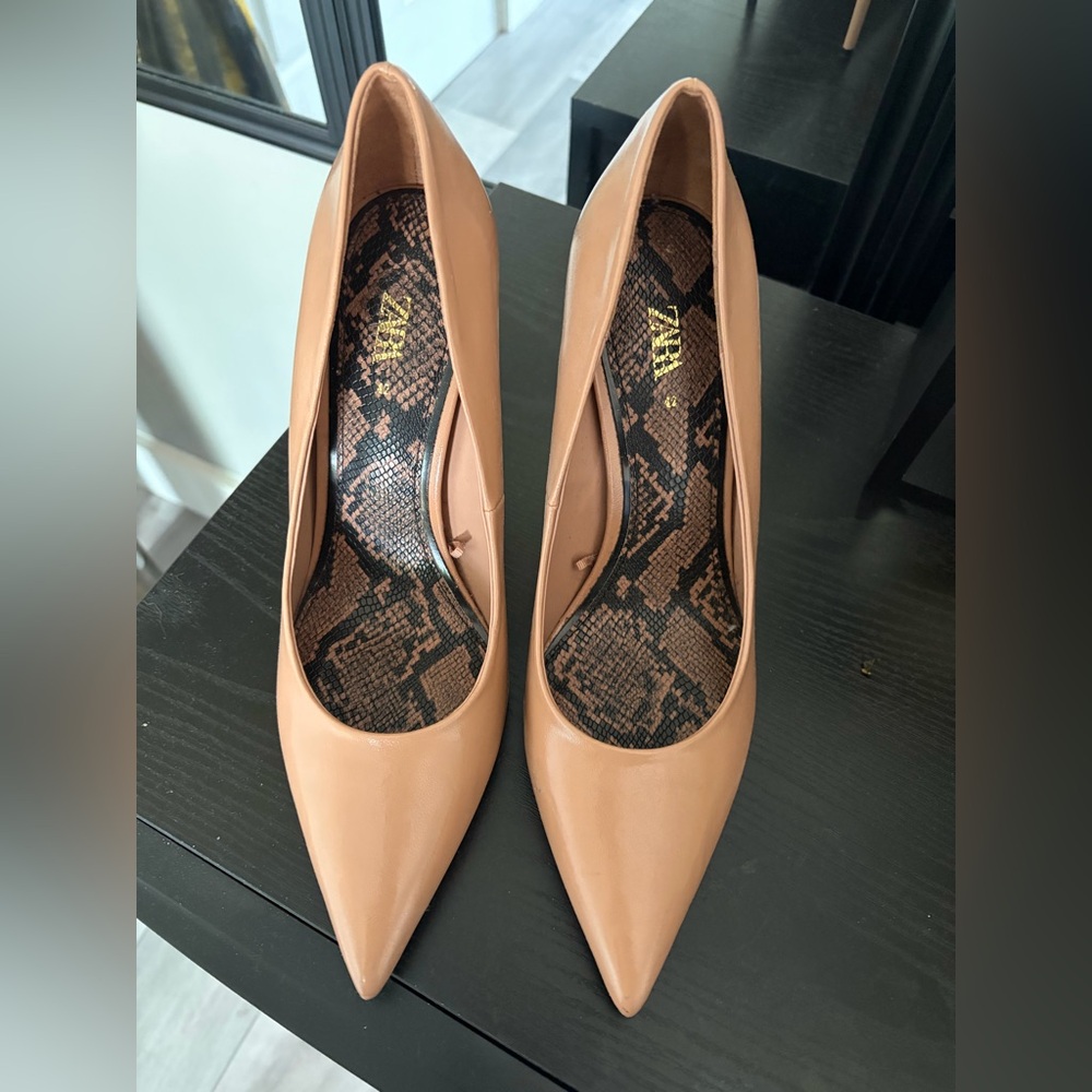 Zara Beige Pointed-Toe Pumps